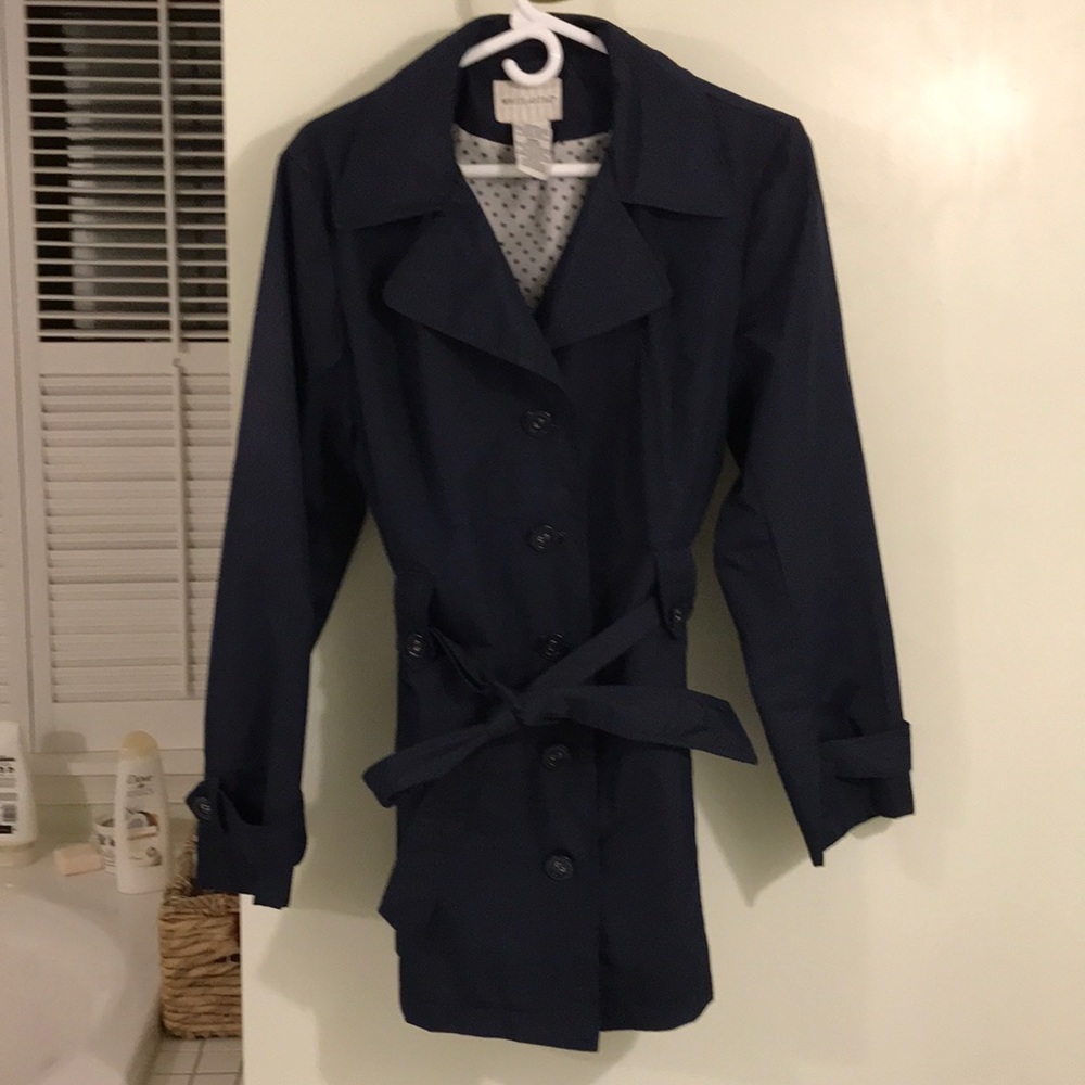 Jacket - Picture 3 of 4